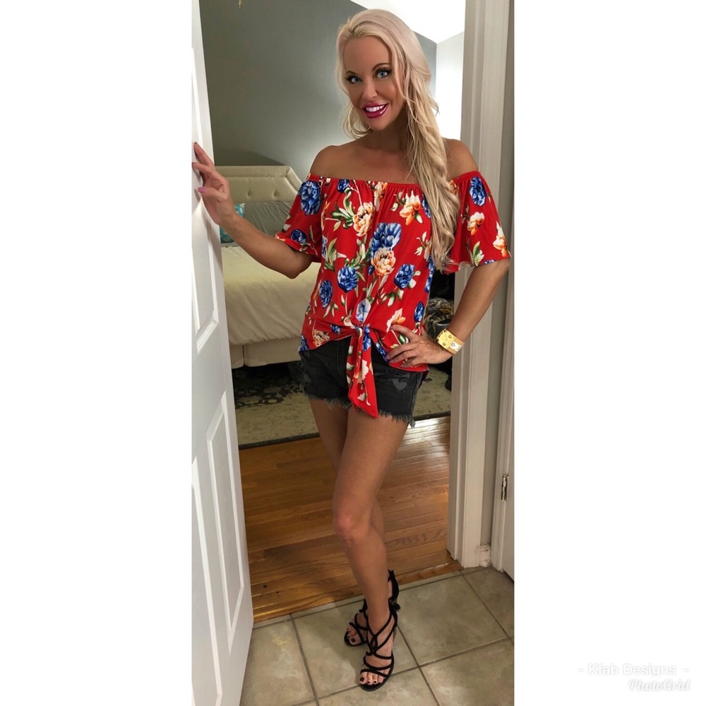 ❤️LAST 1! Stunning Red Off Shoulder Front Tie Top - Picture 4 of 4